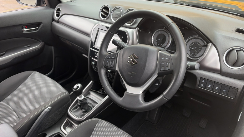 Suzuki Vitara 1.4 Boosterjet 48V Hybrid SZ-T 5dr Petrol Estate